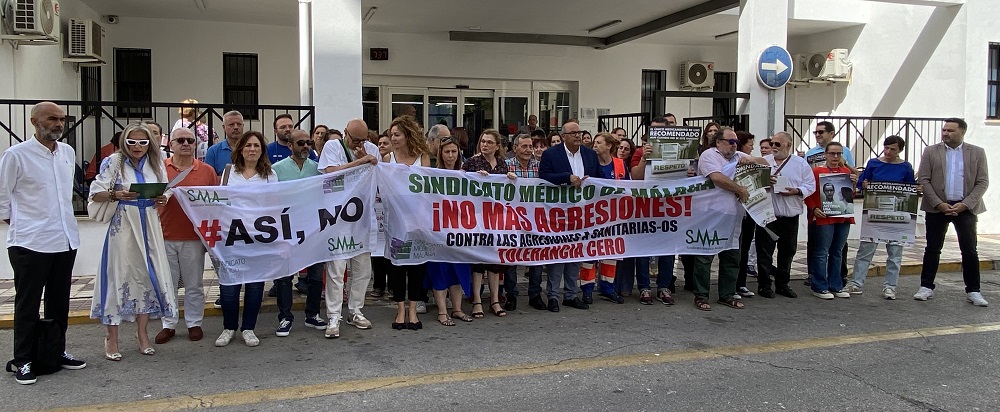 Un usuario agrede al equipo SUAP del Centro de Salud de Torre del Mar mientras era atendido en su domicilio
