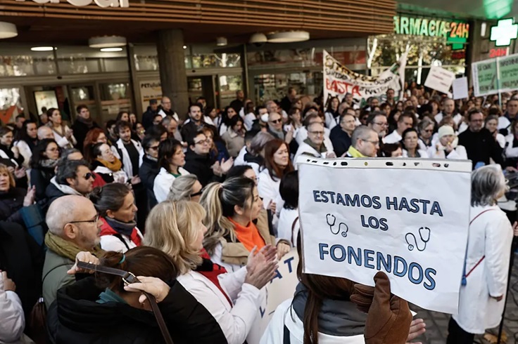 Los médicos anuncian una «gran manifestación» frente a Sanidad para mostrar su rechazo al borrador del Estatuto Marco