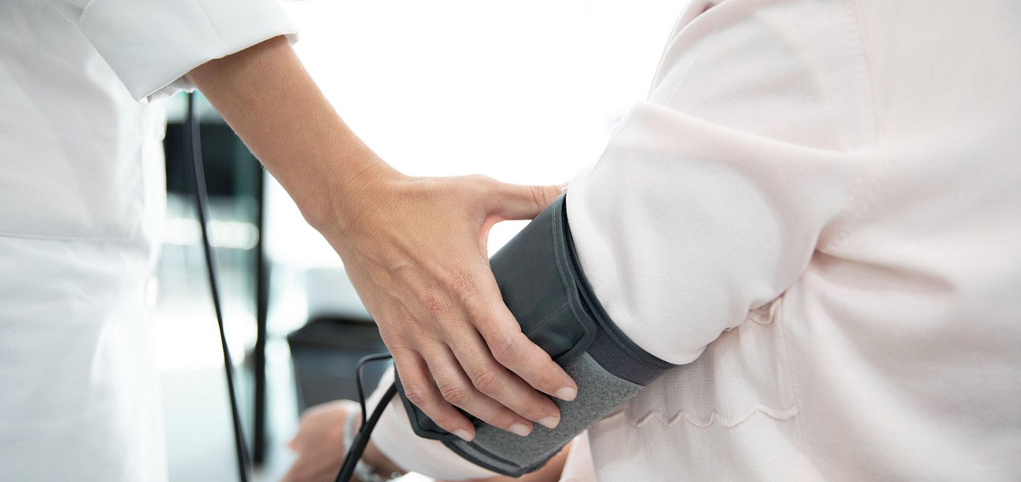 Los médicos amenazan a Sanidad con movilizaciones si empeoran sus condiciones laborales con el Estatuto Marco