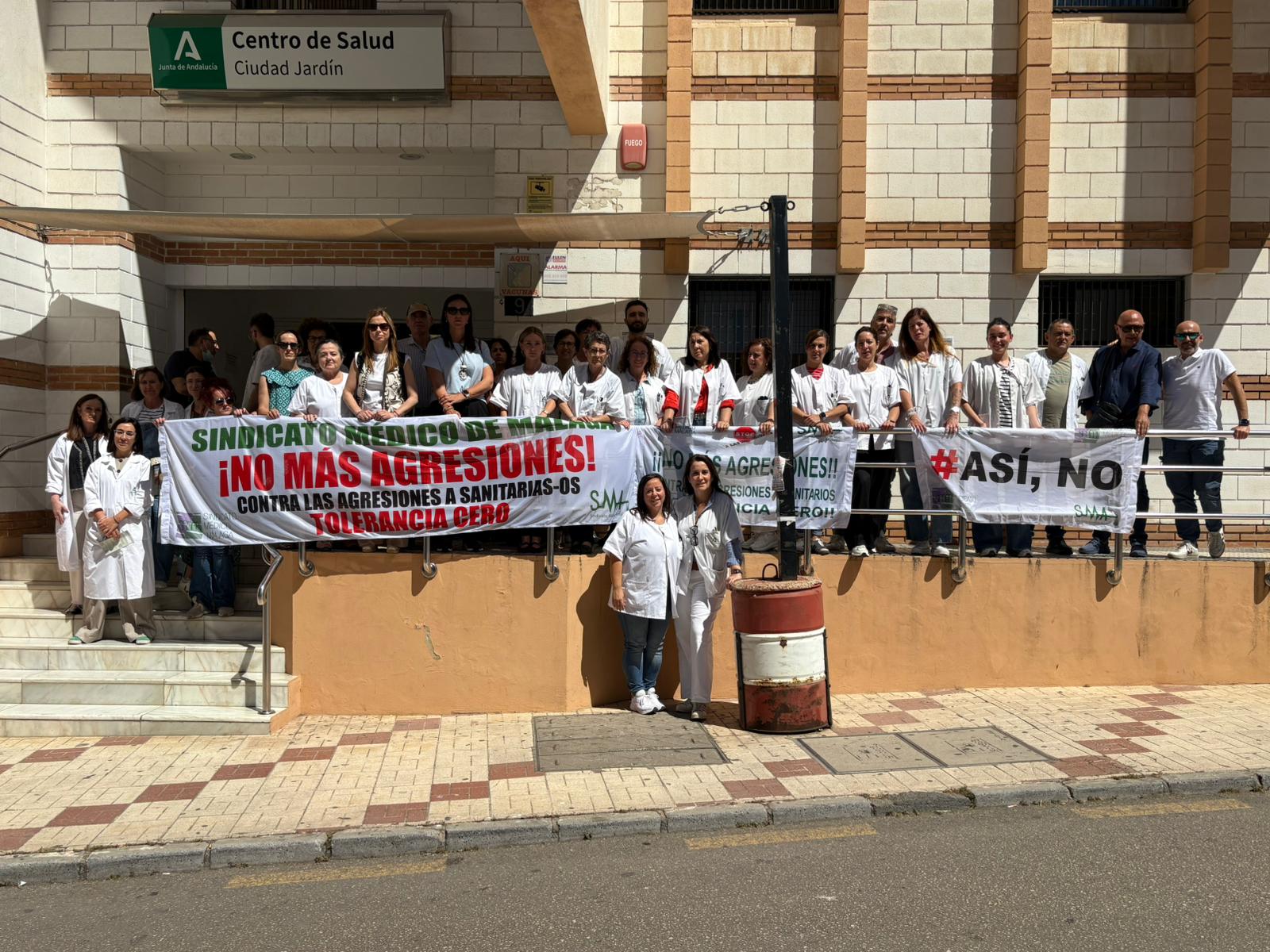 Un paciente insulta y agrede físicamente a una médica e intimida a otra en el Centro de Salud Ciudad Jardín